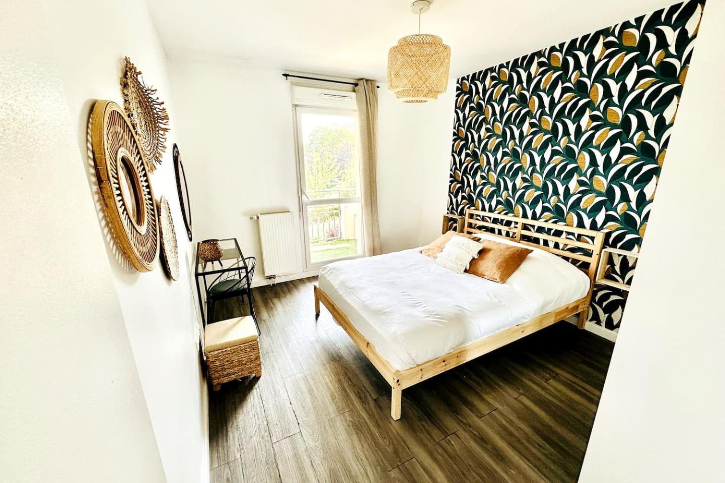 וליפינט Btobed - Location Professionnelle - Appartement 4 Personnes Parking Gratuit - Proche Parc Des Expositions Et Aeroport Cdg מראה חיצוני תמונה
